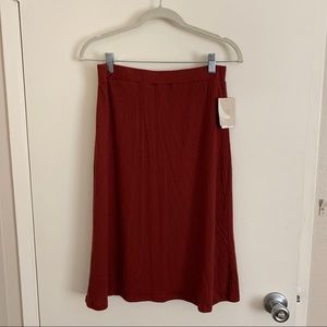 Burgundy midi skirt (XS petite)